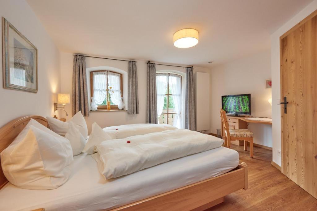 Haus Schmiederer Apartment Reit im Winkl Ngoại thất bức ảnh